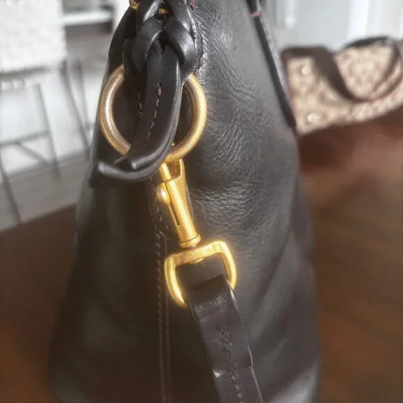 Dooney & Bourke Black Leather Satchel - BAG SALE! - Picture 9 of 14